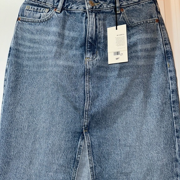 Dynamite denim skirt size S brand new! - Picture 2 of 4